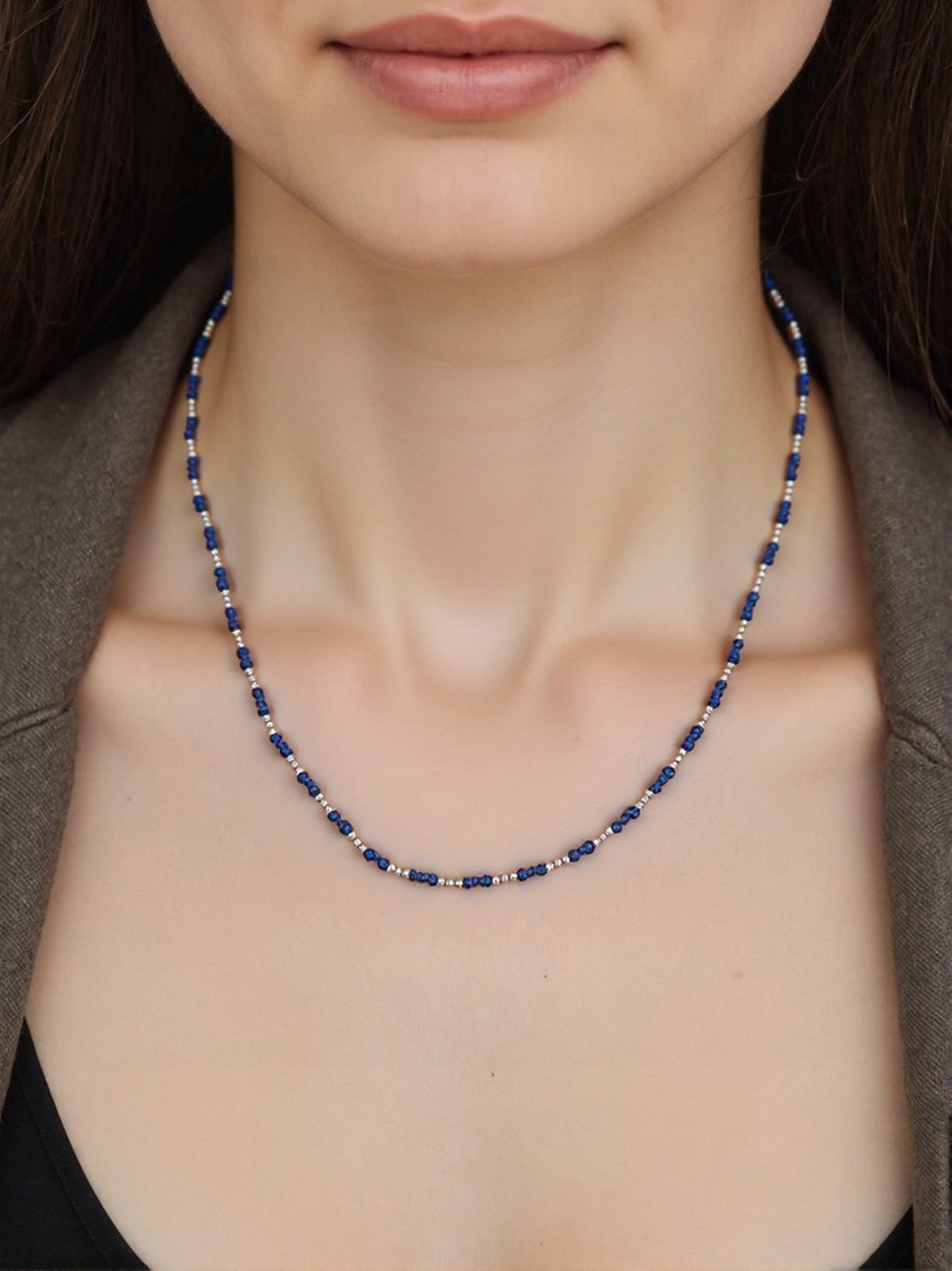 Triskart Lapislazuli Halskette silberfarbig