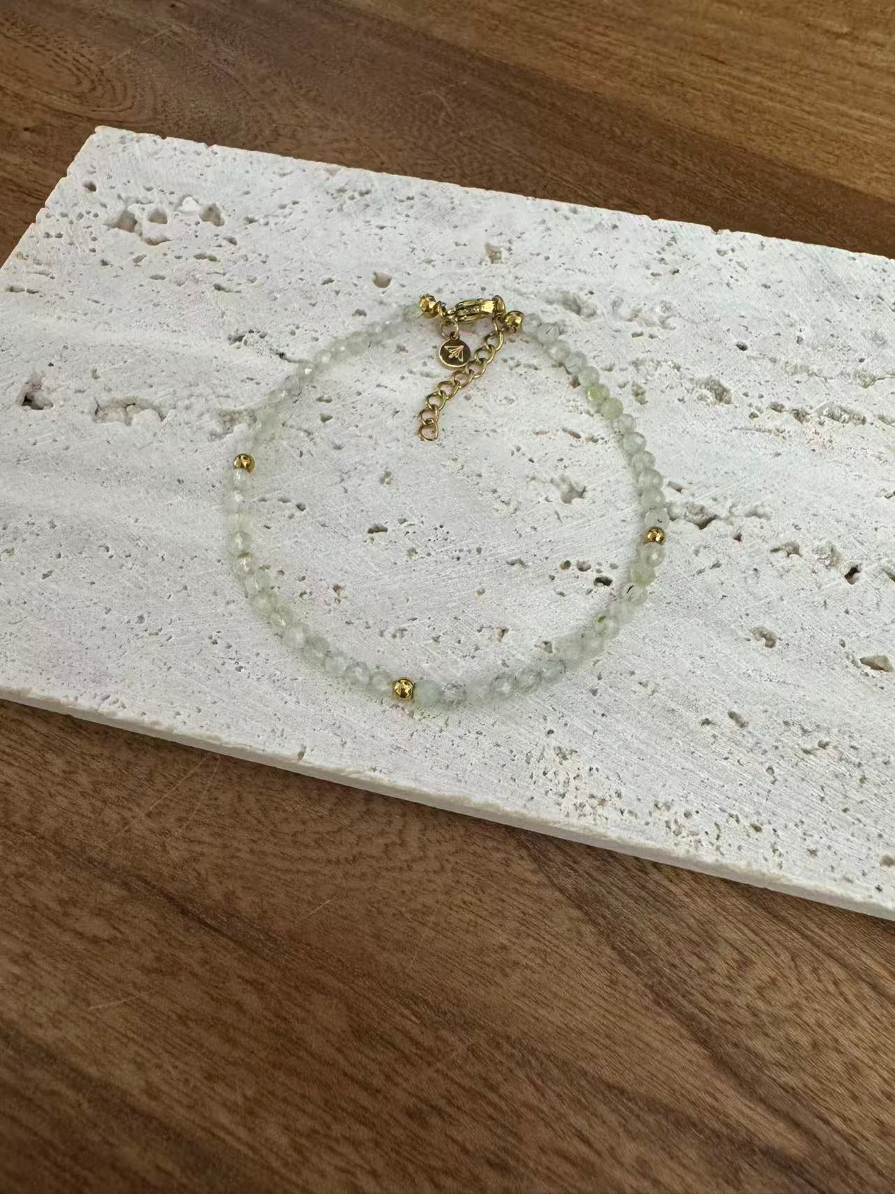 Alizea grüner Aventurin Armband Edelstahl vergoldet